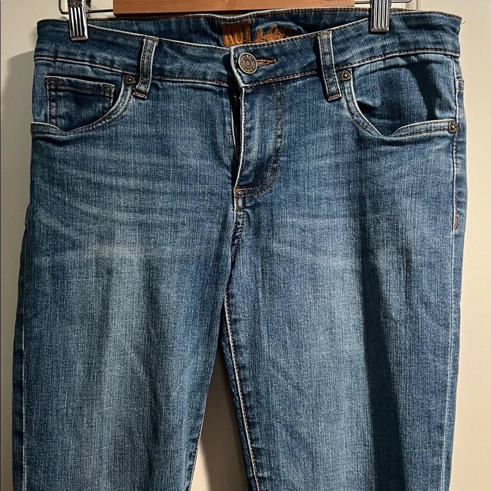 Kut from the Kloth MidRise Boyfriend Straight Leg Size 4
